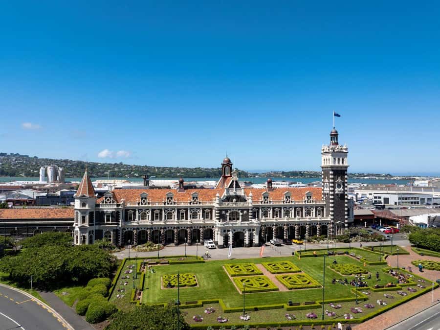 Queenstown to Dunedin Incl Taieri Gorge Train (One-Way) - The change at Pukerangi