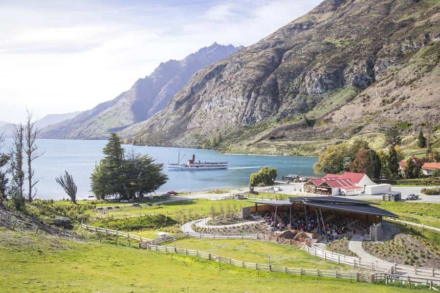 Queenstown: Walter Peak Gourmet BBQ & Lake Whakatipu Cruise - Why the Gourmet BBQ Deserves the Hype