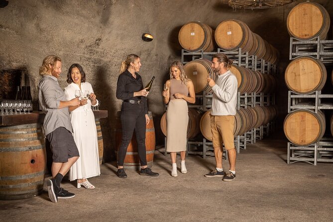Queenstown Wine & Food Tour: Scenery, Tastings & Delicious Lunch! - The guides make the long drive worthwhile