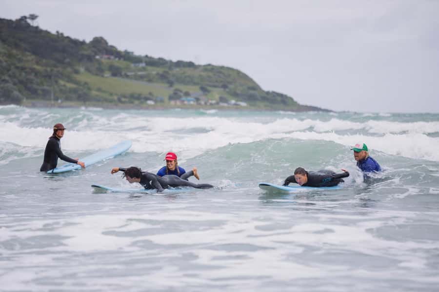 Raglan: 2 Day Surf Lesson & Rental Package - Day two: putting the lesson to work