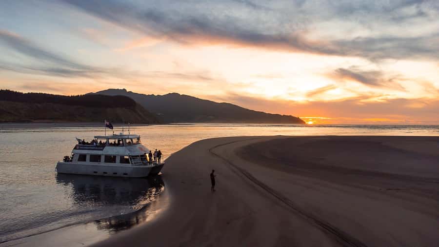 Raglan: Scenic Harbour Sunset Cruise - The 90-minute route, from wharf to sunset