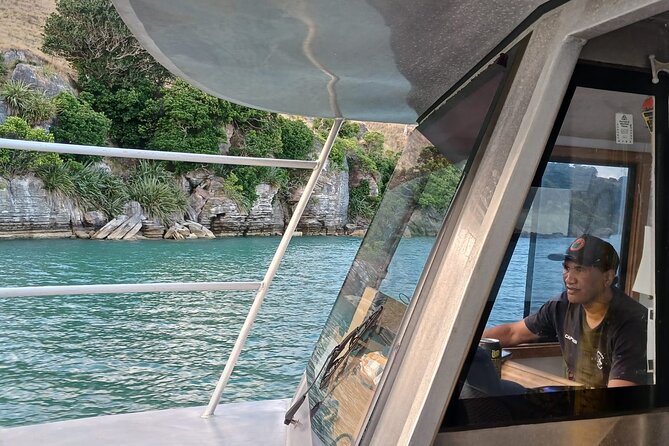 Raglan Scenic Nature Boat Cruise - Setting out from 92 Wallis Street