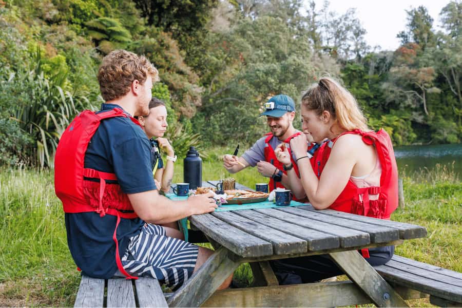 Rotorua: Glow Worm Adventure Kayak - Why this night kayak feels different