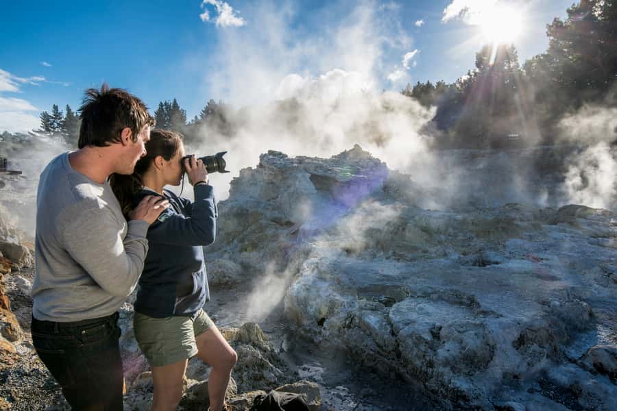 Rotorua: Hell's Gate Geothermal Walk - Boiling mud, fumaroles, and hot water lakes