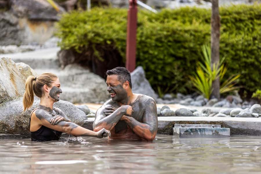 Rotorua: Hell's Gate Outdoor Mud Spa & Guided Walk - The mud bath: thick, warm, and limited to 20 minutes