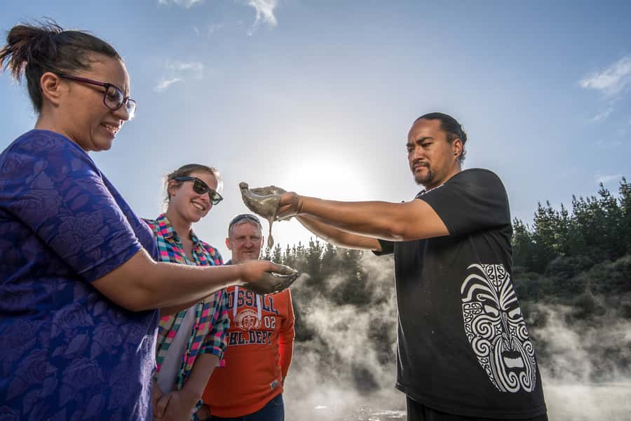 Rotorua: Hell's Gate Outdoor Mud Spa & Guided Walk - Is $68 good value for three hours?