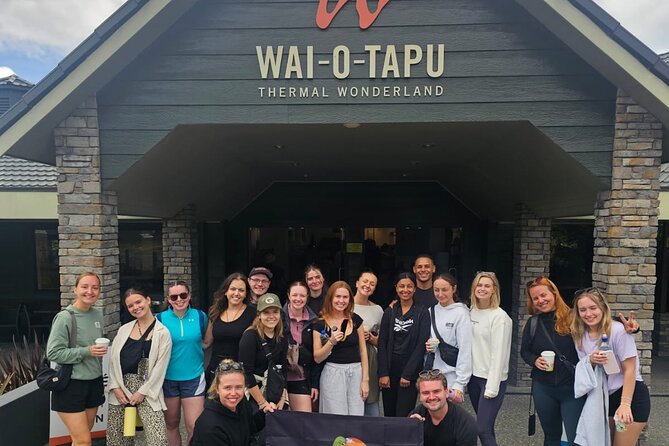 Rotorua Highlights inc. Waiotapu & Te Puia Day Tour from Auckland - What the guides add to the day