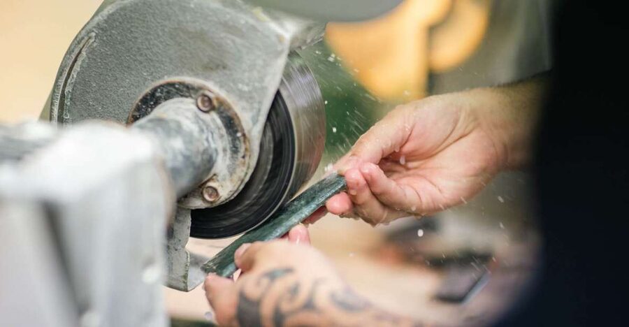 Rotorua: Jade Carving Experience at a Local Studio - Choosing your own jade piece