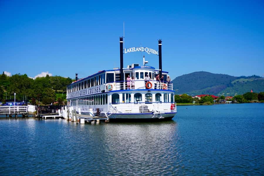 Rotorua: Lake Rotorua Cruise with Buffet Dining Option - Key points to know before booking