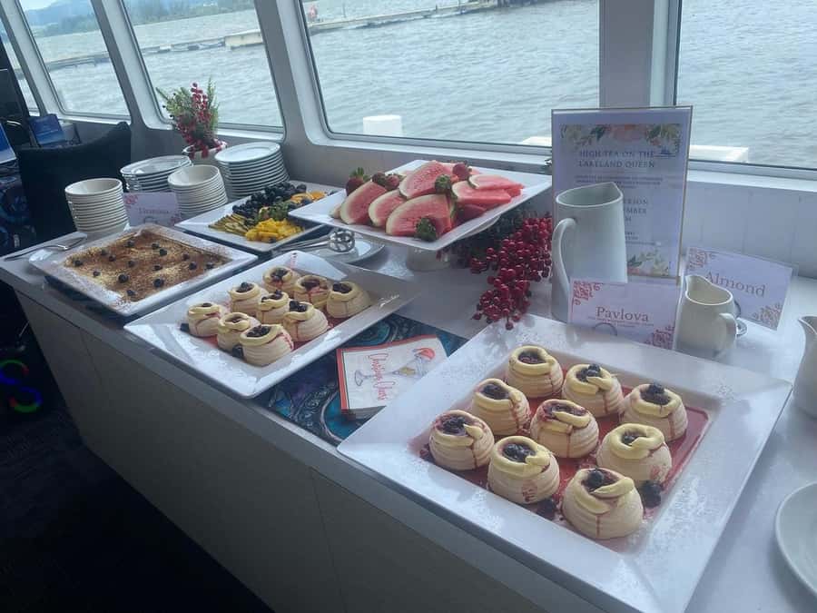 Rotorua: Lake Rotorua Cruise with Buffet Dining Option - Views, weather, and the paddle wheel