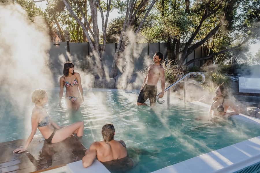 Rotorua: Polynesian Spa Pavilion Hot Pool Bathing (12+ yrs) - Clean facilities and useful practical touches