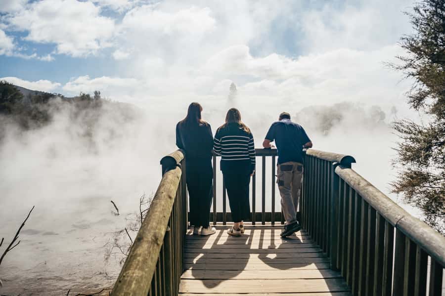 Rotorua: 'Thermal Path Tour' Geothermal half day Tour - What the guide adds to the experience