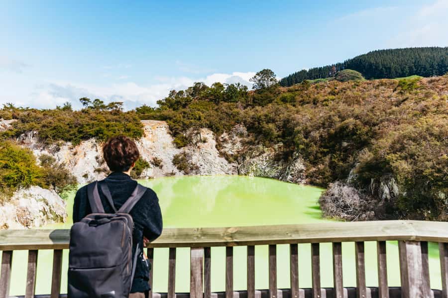 Rotorua: Wai-O-Tapu Geothermal Park Entry Ticket - Champagne Pool and the park’s strange colors
