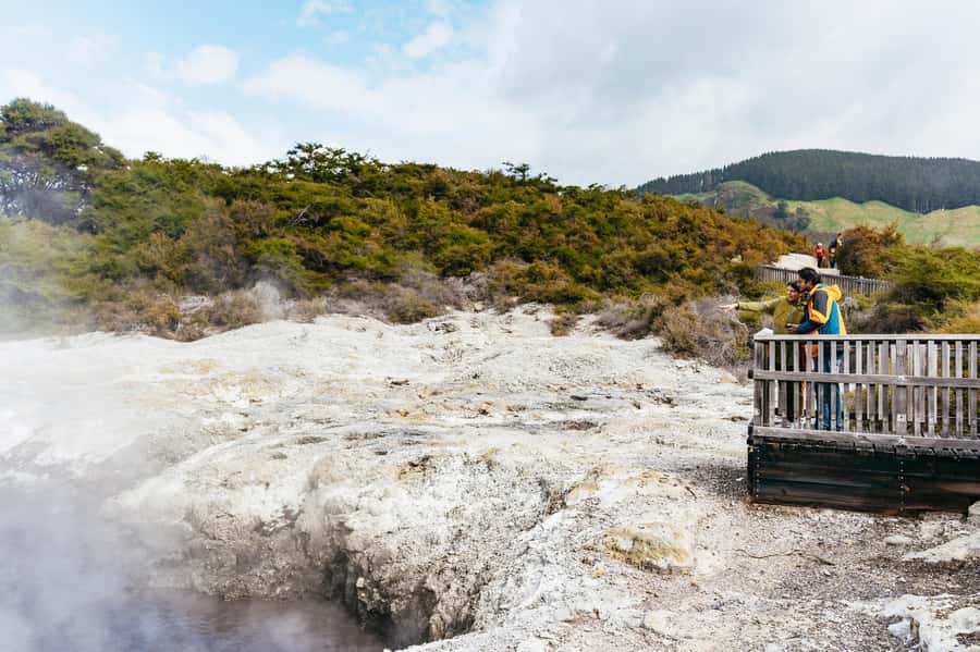 Rotorua: Wai-O-Tapu Geothermal Park Entry Ticket - A self-guided visit with useful facilities