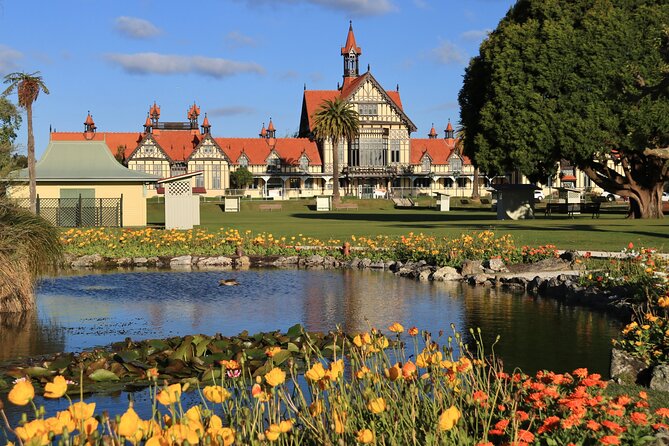 Rotorua: WaiOtapu & Redwood forest & Blues springs from Auckland - The long return to Auckland