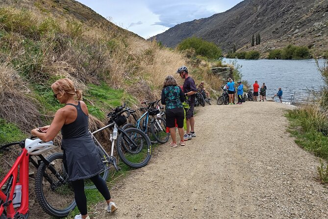 Roxburgh Gorge Bike Hire with Jet Boat & Return Shuttle Included - Shingle Creek to Roxburgh Dam, about 11 kilometres