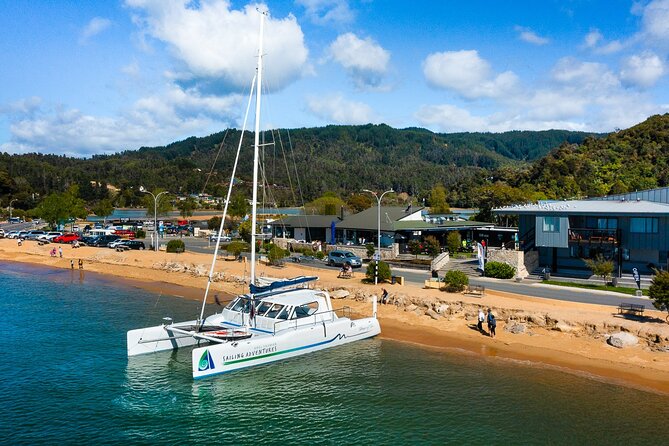 Sail, Seals, and Walk Tour in Abel Tasman - Sailing from Kaiteriteri into Abel Tasman