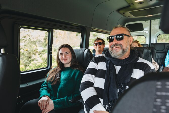 Seal Coast Safari - Exclusive access to Wellington's secret coast - Timing, pickup, and comfort