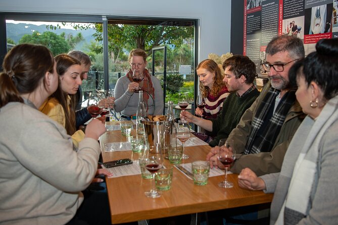 Shore Excursion Marlborough Wine Region Tour from Picton - Makana Confections breaks up the tasting