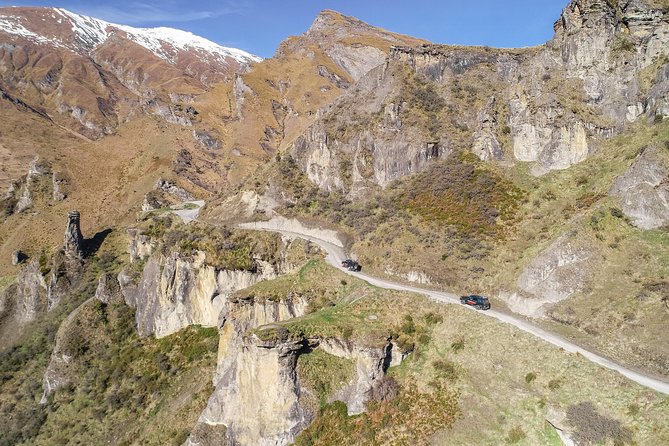 Skippers Canyon 4WD Heritage half day Tour from Queenstown - Gold panning at Deep Creek