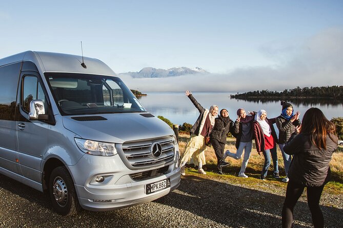 Small Group, Award Winning Milford Sound Day Experience & Cruise - Eglinton Valley and Mirror Lakes offer short walks