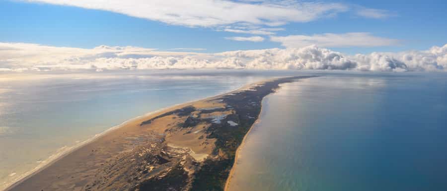 Takaka: Farewell Spit/Abel Tasman Scenic Flight - Along Kahurangi National Park and the West Coast