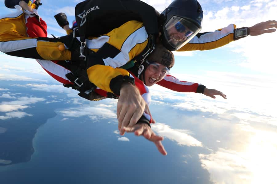 Tandem Skydive Experience in Taupo - Why Taupo is such a good place to skydive