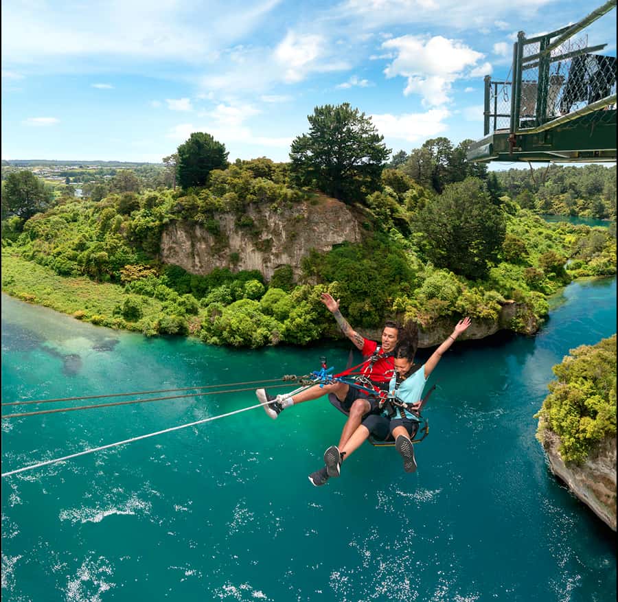 Taupō: Bungy Jump and Swing Combo - The Taupō Swing drops feet-first at 70 km/h