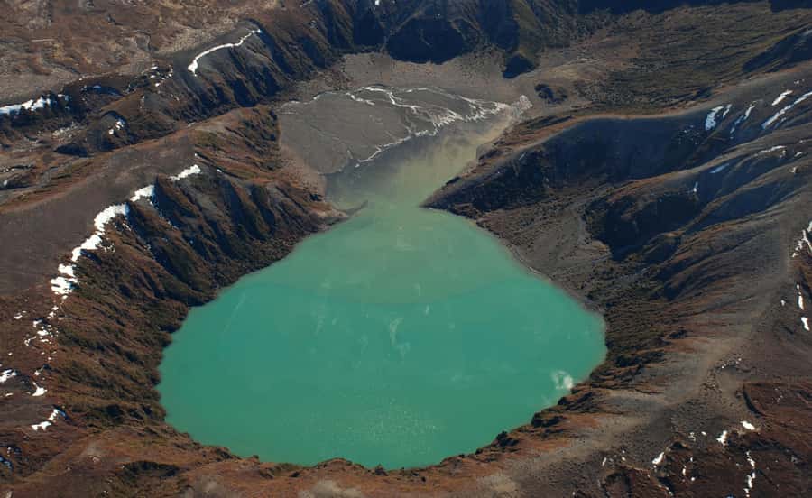 Taupo: Huka Falls Helicopter Ride - A Small Group Makes a Difference