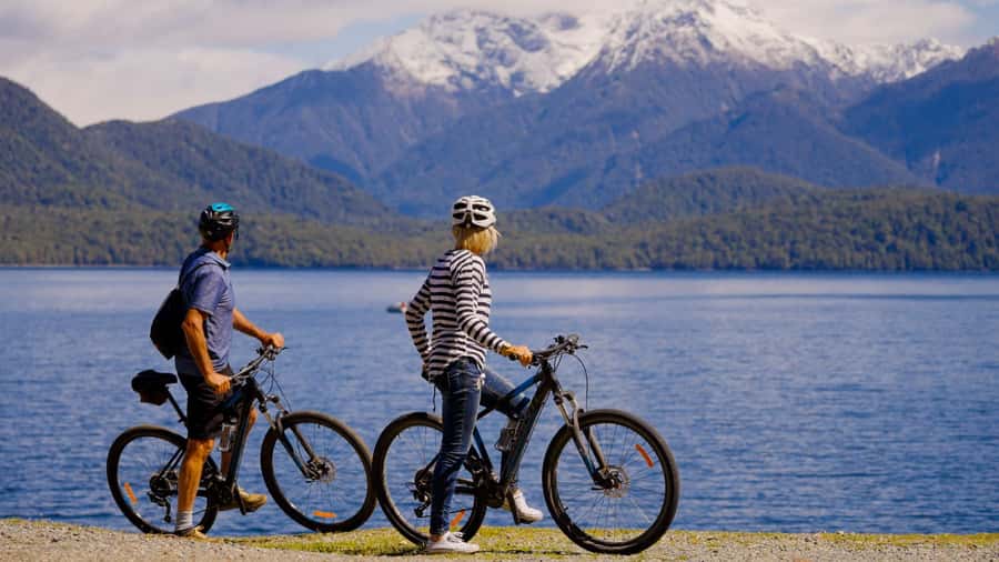 Te Anau: River Jet Boat and Bike Ride Tour with Local Guide - At a glance