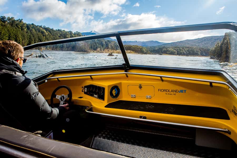 Te Anau: River Jet Boat and Bike Ride Tour with Local Guide - Reaching Lake Manapouri