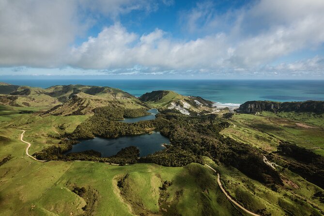 Te Tau Ihu West Coast Wilderness - Farewell Spit and Puponga Farm Park Tracks