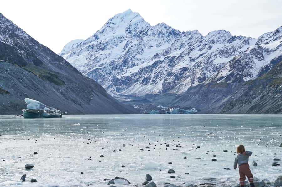 Tekapo Shuttle: Mt Cook Day Tour via Pukaki & Tasman Lake - Hooker Valley Track and the current access warning