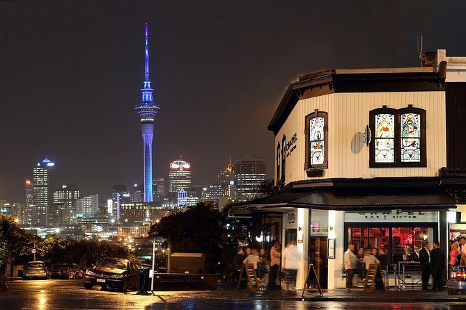 The City Lights: a unique electric bike tour of Auckland by night! - Wynyard Quarter and Silo Park