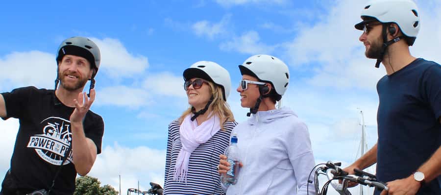 The Classic: Discover Amazing Auckland on an Electric Bike - Freemans Bay, Victoria Park, and the Pink Path