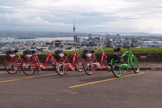 The Classic: our most popular electric bike tour of Auckland's Highlights - Silo Park and the big marina view
