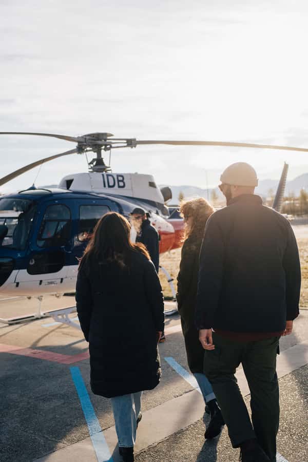 The Grand Circle 35-Minute Helicopter Tour & Alpine Landing - From your hotel to the airport base