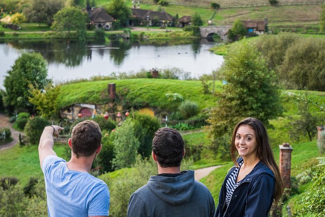 The Hobbiton Movie Set Small-Group Guided Tour from Auckland - What the long return journey is really like