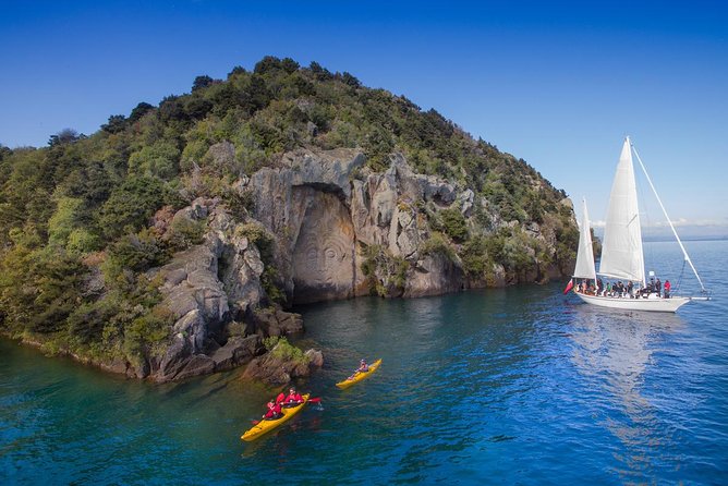 The Maori Carvings Half Day Kayak - From 54 Spa Road to Jerusalem Bay