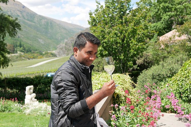 The Wine Trail Tour - Why Gibbston makes sense for a wine day