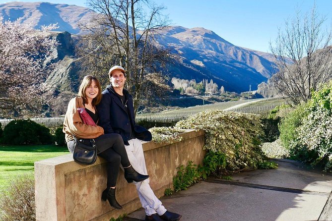The Wine Trail Tour - From Queenstown pickup to the first tasting