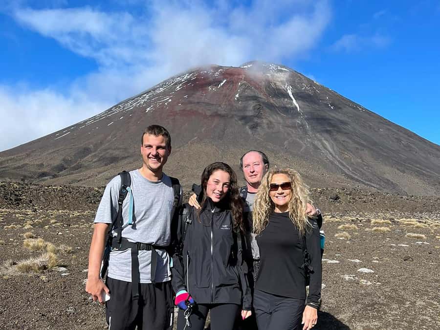 Tongariro Alpine Half Day Guided Group Walk - Booking details worth knowing