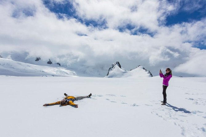 Twin Glacier 35-Minute Helicopter Flight from Fox Glacier - Crossing to Franz Josef Glacier