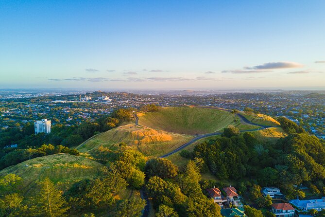Ultimate Auckland Experience Full Day Tour with Brewery Lunch - Hallertau Brewery makes lunch part of the tour