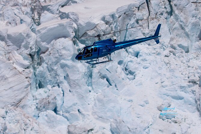 Ultimate Discovery: 3 Glaciers & Snow Landing – 45min - Meeting point and what to plan