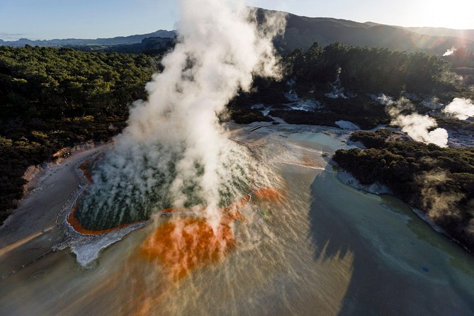 Wai-O-Tapu Thermal Wonderland, Rotorua, New Zealand - Why Wai-O-Tapu is worth your Rotorua time