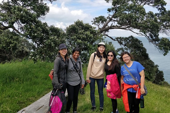 Waiheke Island Double Headland Coastal Walk - Who should book the Waiheke double-headland walk