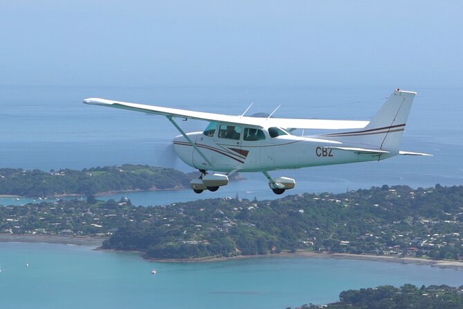 Waiheke Island - Fly and Dine (from North Shore Airport) - A straightforward start from downtown Auckland