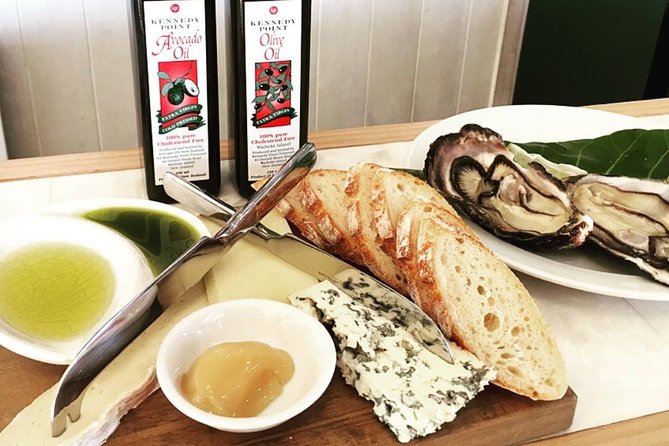 Waiheke Island Gourmet Food and Wine Tour - Casita Miro, mosaics, and the main meal