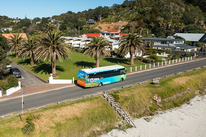 Waiheke Island Hop-On Hop-Off Explorer Bus - What the onboard commentary adds